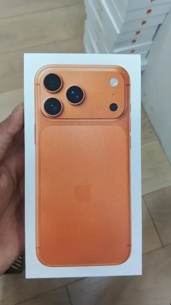 YANG NYARI IP 512 SILVER ATAU 1 TB CALL ME HARGA BISA NEGOSIASI IBOXXX