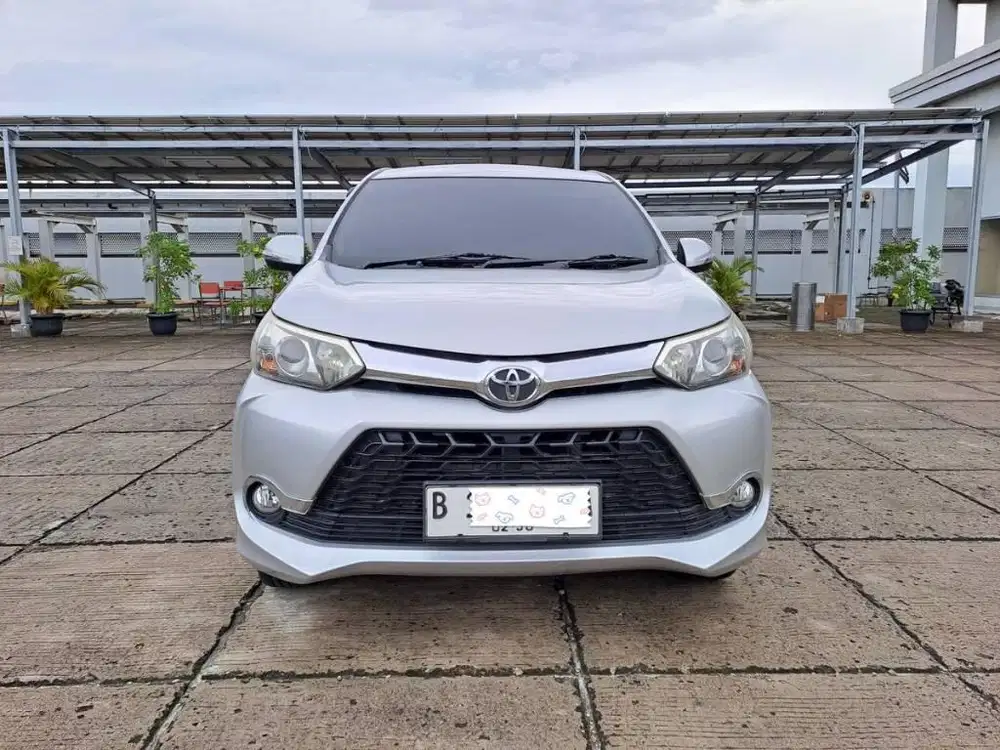 KM50RB ANTIK Toyota Avanza Veloz 1.5 AT Silver NIK 2017 2018