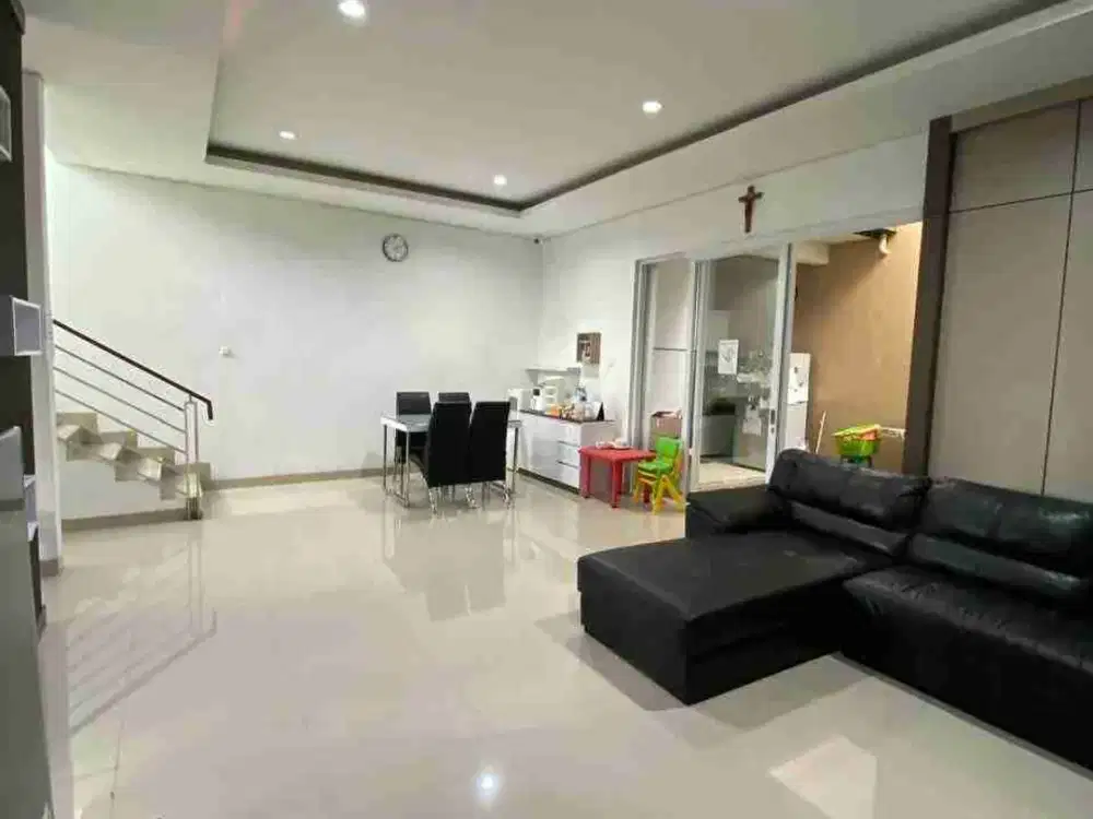rumah siap huni Budi luhur dekat setraduta Pasteur Bandung
