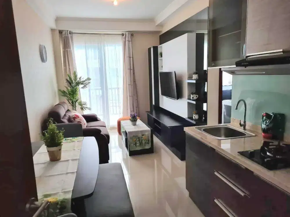 Disewakan 2BR Signature Park Grande Furnished Best View Swimming Pool