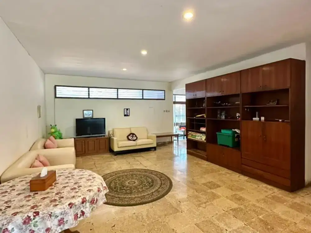 Dijual Rumah Hitung Tanah Dengan Row Jalan 2 Mobil Pancoan