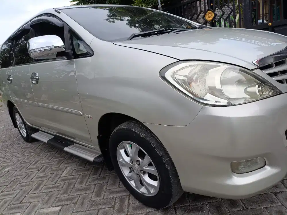 Toyota kijang innova