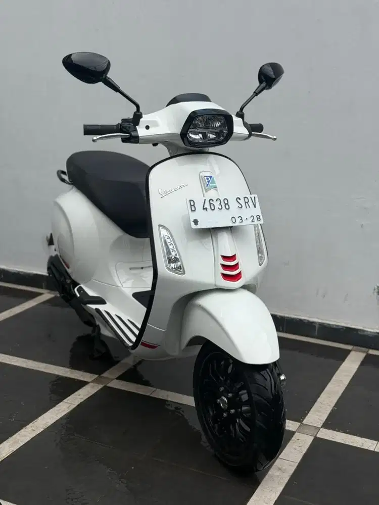 Vespa Sprint S 2023 (km 2rb)