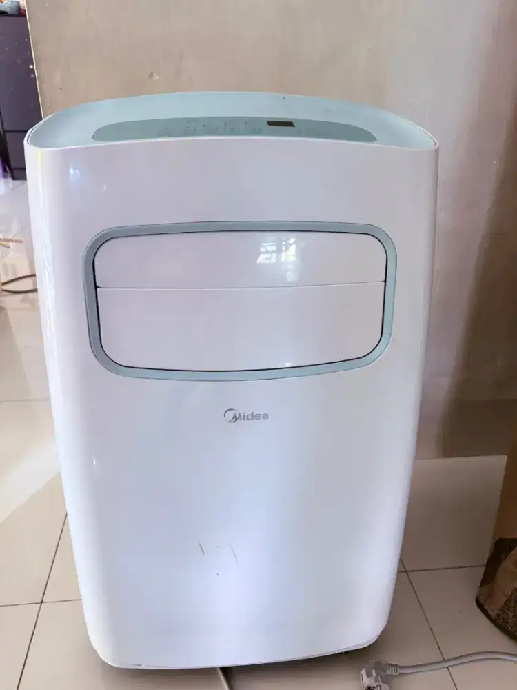 AC portable 1 pk barang bekas 6 bulan pakai