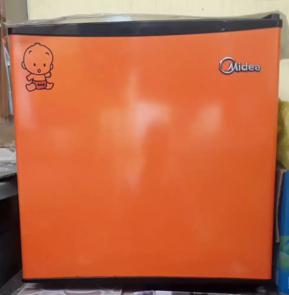 dijual mini kulkas midea