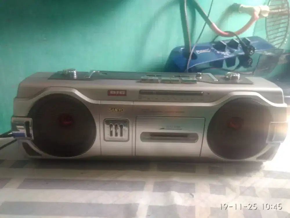 SANYO BIG-380K Radio Tipe Vintage, Kondisi Normal