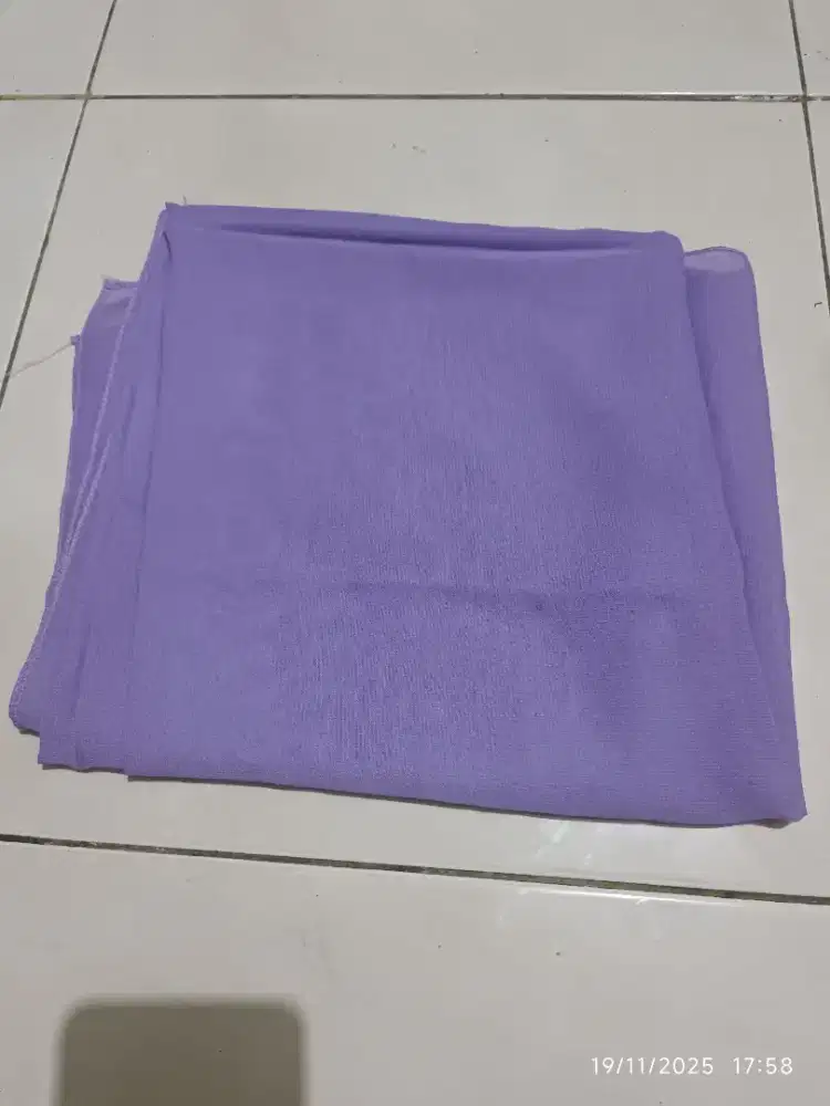 Hijab/Kerudung segiempat