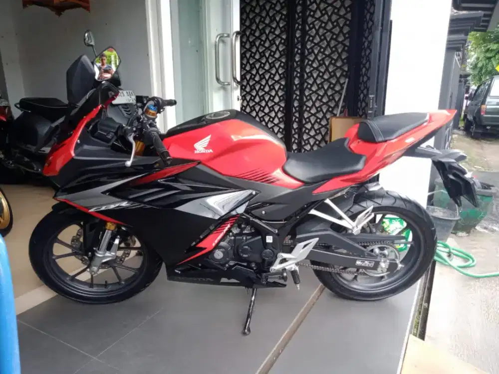 CBR 150 pmk 2023 msh spt baru gress