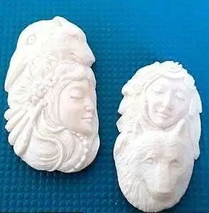 Permata Liontin Kalung Tulang Ukir Unik