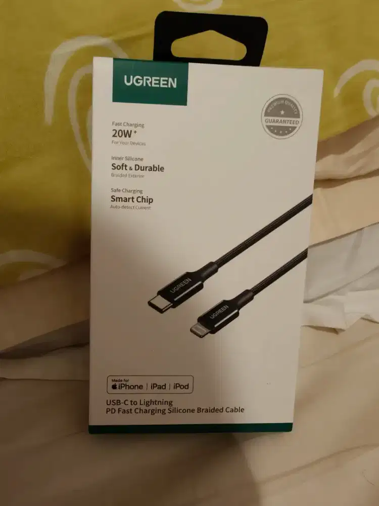 Ugreen Cable charger type c to lightning in good condition