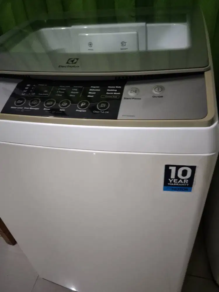 Mesin cuci Electrolux 9 kg