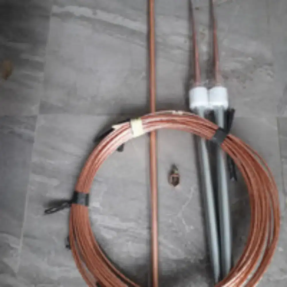 Paket pemasangan anti petir komvesional berpengalaman