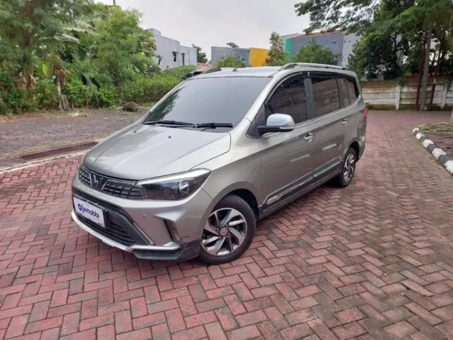 DP MURAH Wuling Confero S 1.5 L Bensin-MT-2021 ABU-ABU L Q