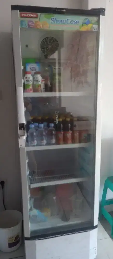 Showcase chiller polytron