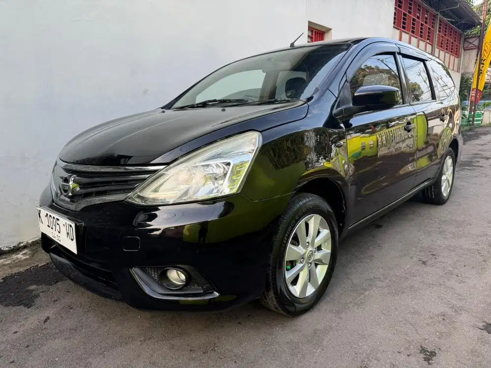 Nissan Grand Livina 2014