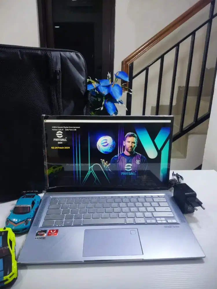 Asus ZenBook UX431 Superslim Ryzen 5 Siap Pakai