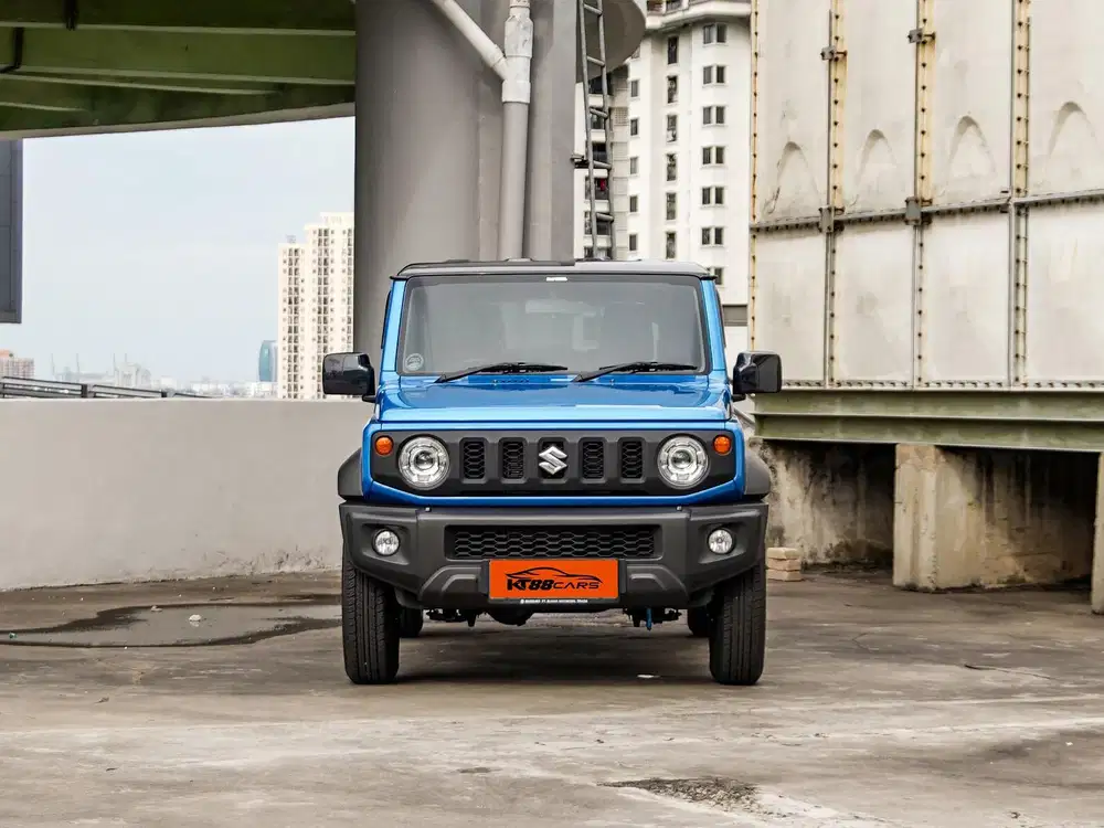 KM 1.000 perak! SUZUKI JIMNY 4x4 3Doord Automatic 2025 Biru