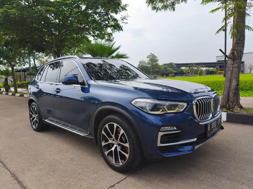 BMW X5 2021 Bensin