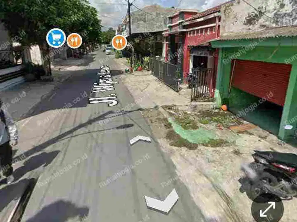 tanah sangat strategis pinggir jalan raya Utara pasar condongcatur