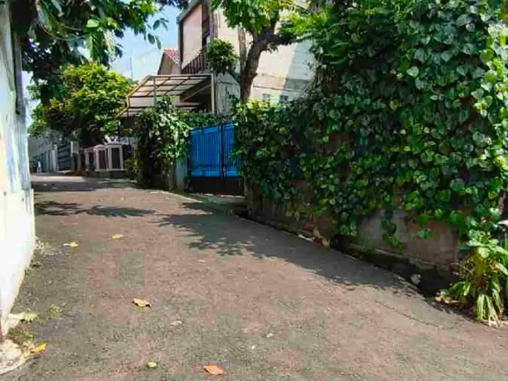 tanah di jual murah ada bangunan rumahnya masuk mobil