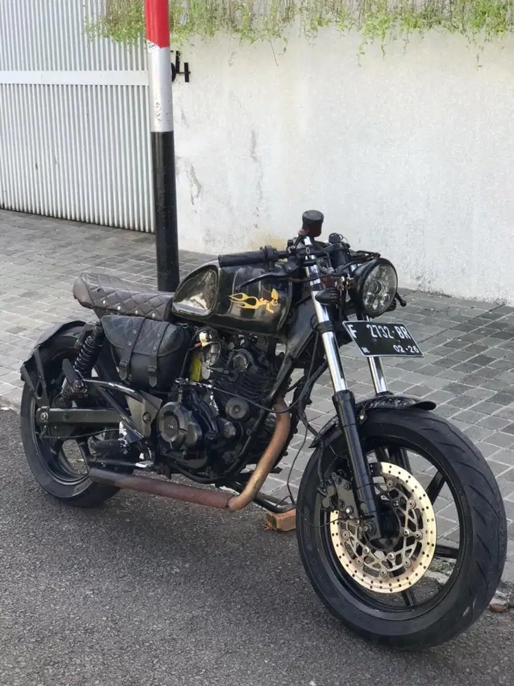 Motor Custom Bratcafe/Caferacer
