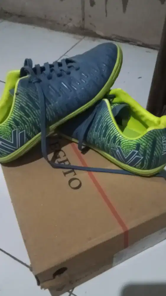 ukuran 39/40 kenapa mau dijual karena ga di pake2