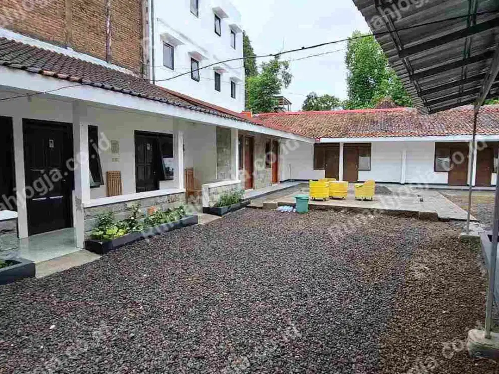 rumah kost 35 kamar tidur seturan lingkungan kampus YKPN UPN amikom