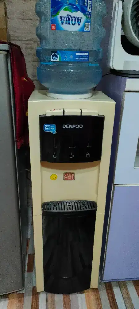 Dispenser denpoo