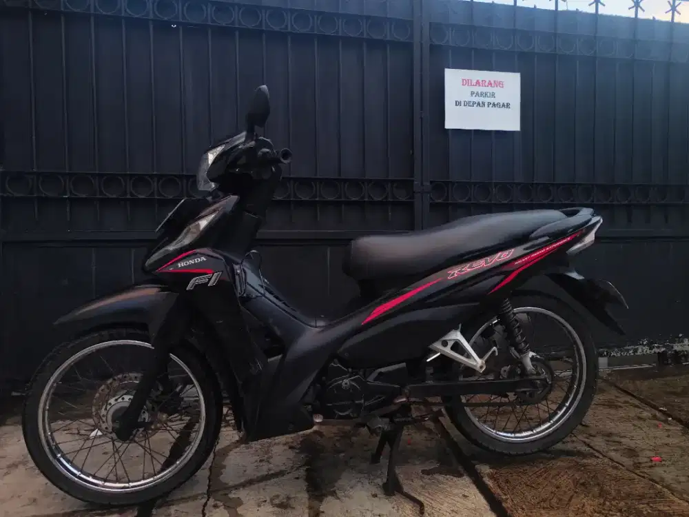 Honda Revo Tahun 2016 Lengkap