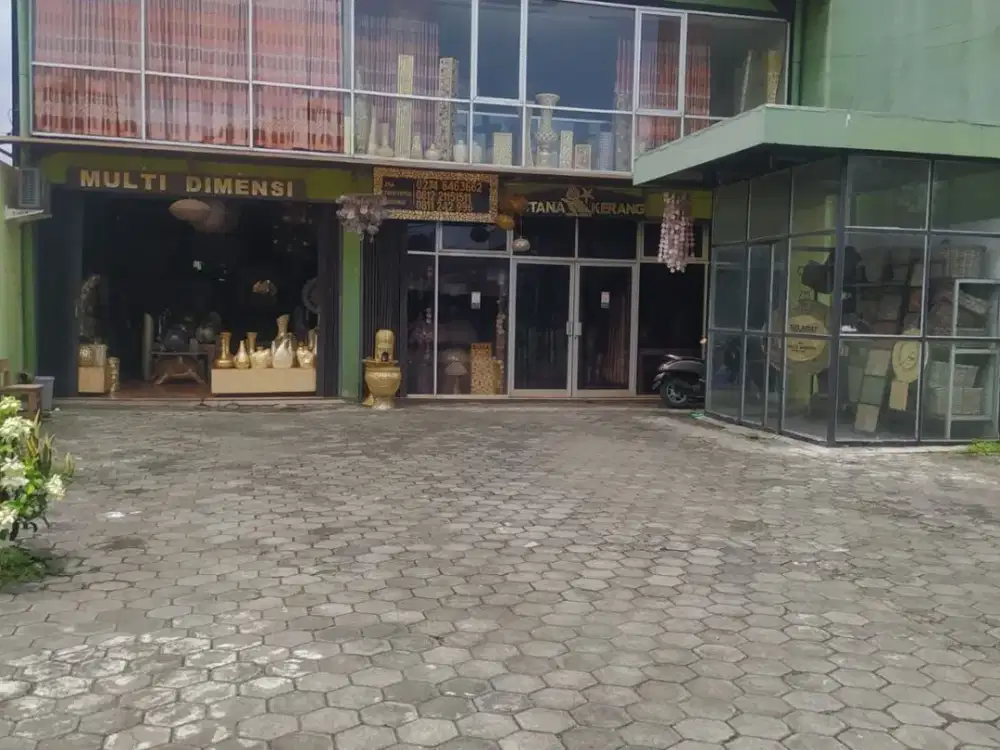 Dijual Ruko di pusat kerajinan Kasongan di jalan Bantul Jogja