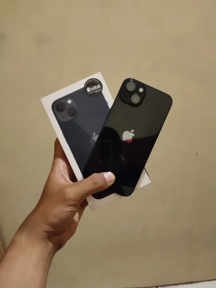 Ip 13 midnight second like new