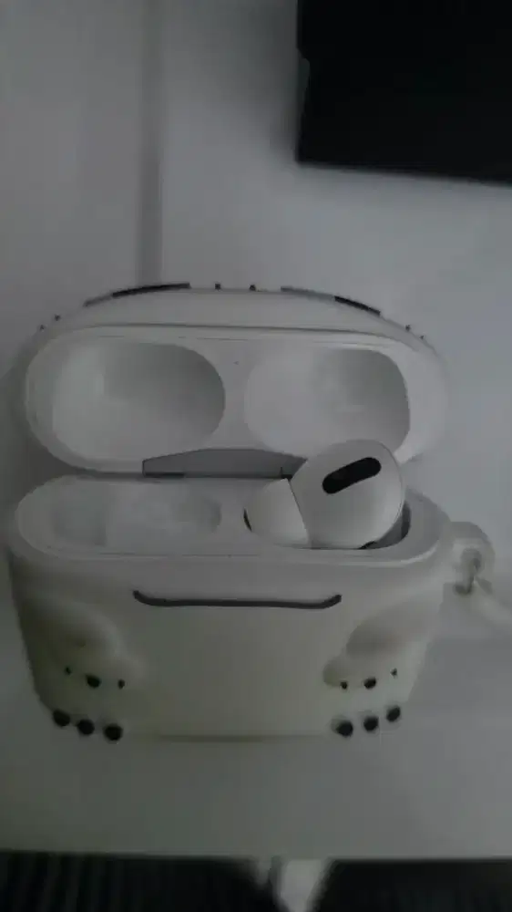 Airpod Pro Gen 1 (kanan saja)