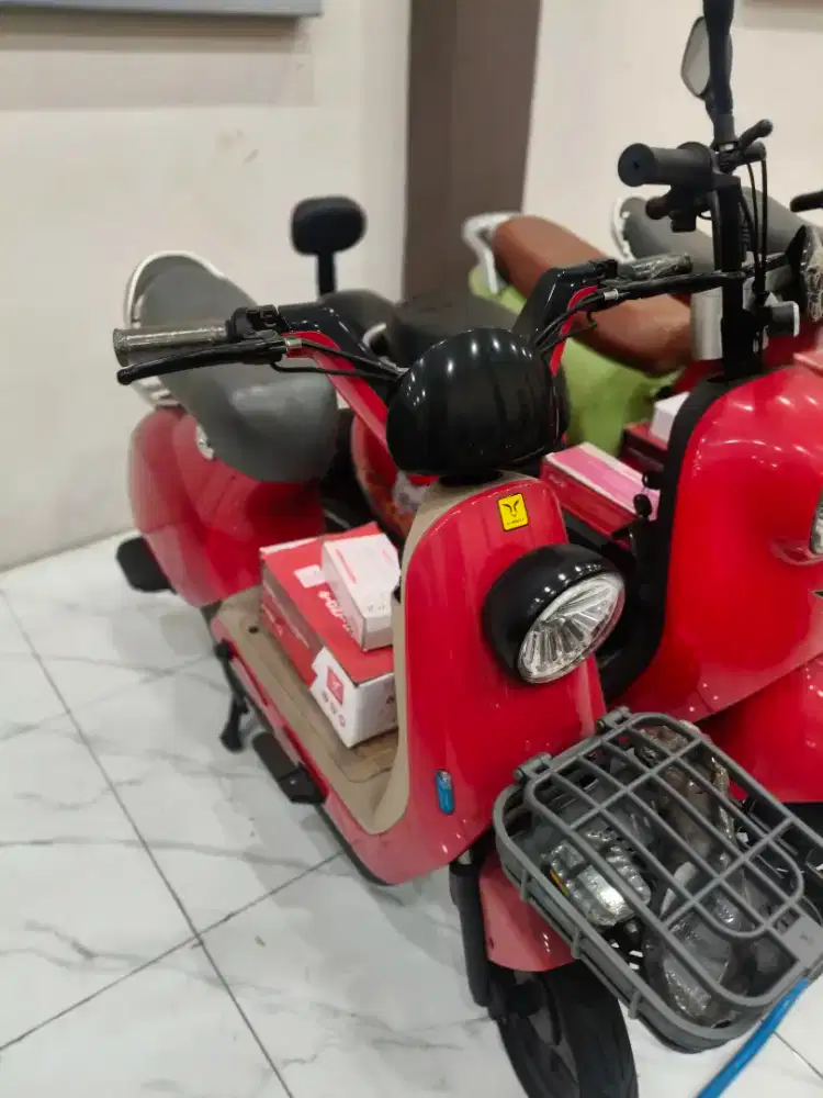 Sepeda Listrik Uwinfly R8S