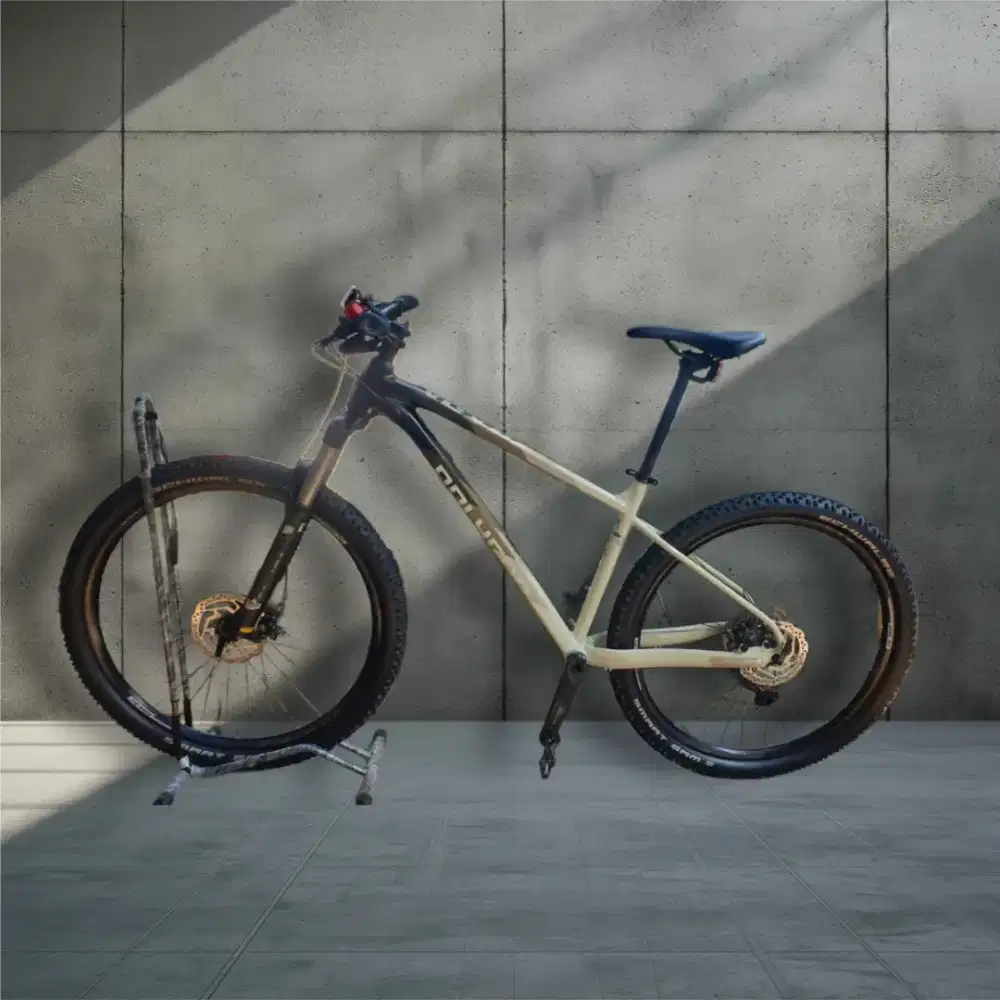 Sepeda Gunung MTB Polygon Xtrada 6