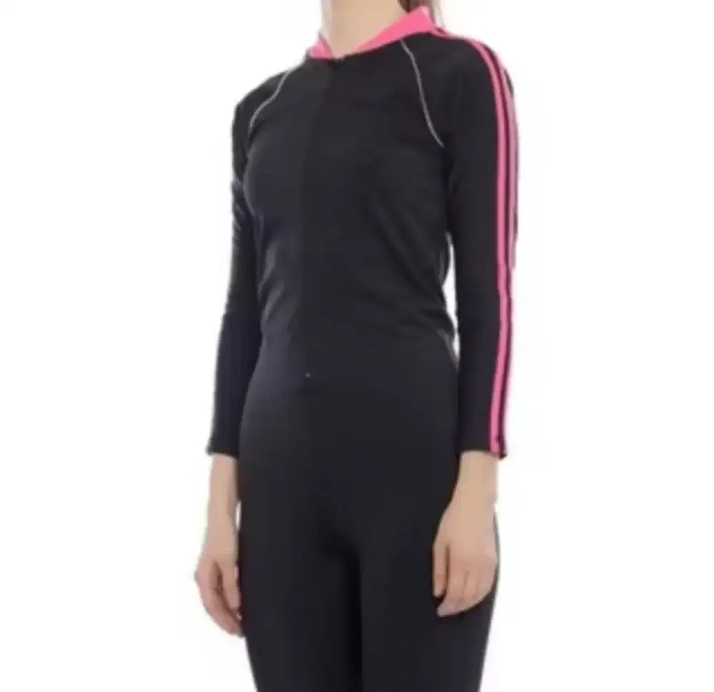 Baju renang wanita panjang