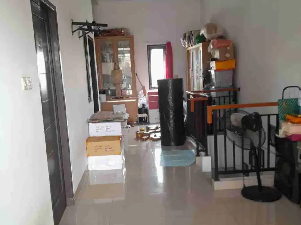 Rumah 2 lantai Poris Indah, siap huni, bisa KPR