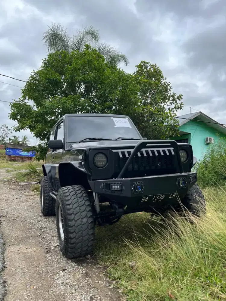 Di jual Taft Hiline Tahun 1990