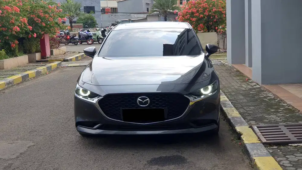 Mazda 3 Mazda3 Sedan 2.0 Skyactiv Sunroof 2023 Gress Like New Record