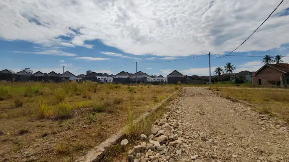 TANAH KAVLING DEKAT PASAR DAN UNILA