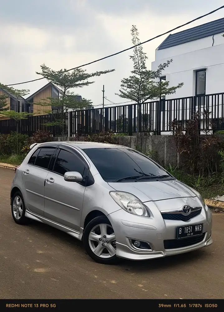 Toyota Yaris 2011 Bensin