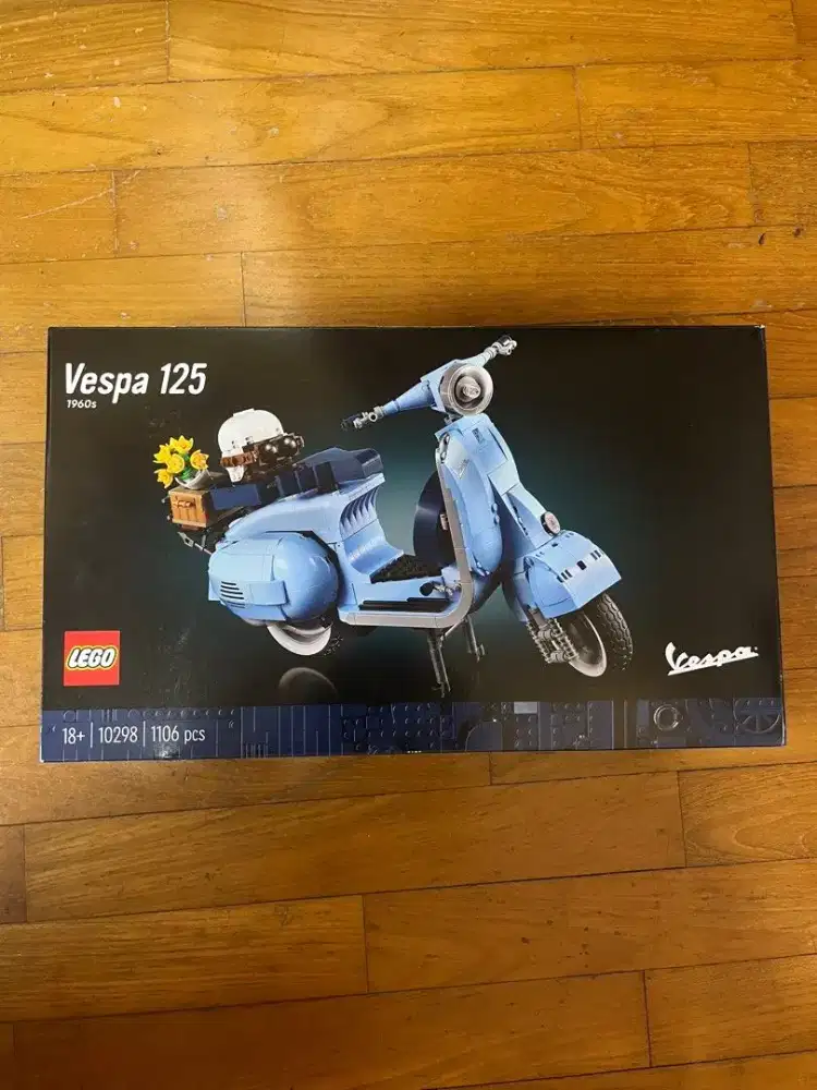 LEGO Vespa 125 10298 Toys