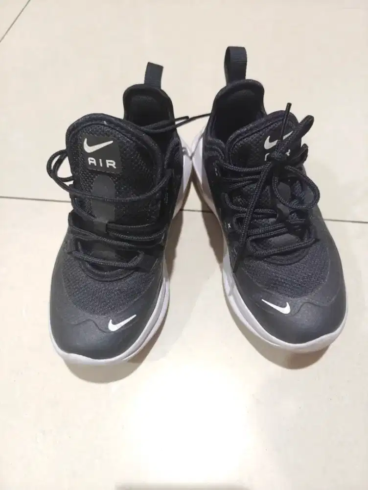 Preloved sepatu airmax Nike anak