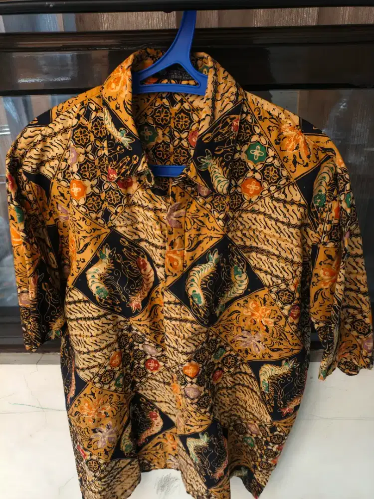 Baju Batik Lengan pendek