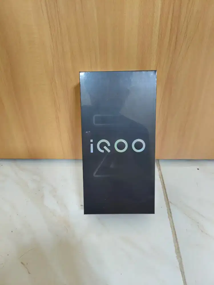 Iqoo z9 5g 8/256 baru BNIB segel