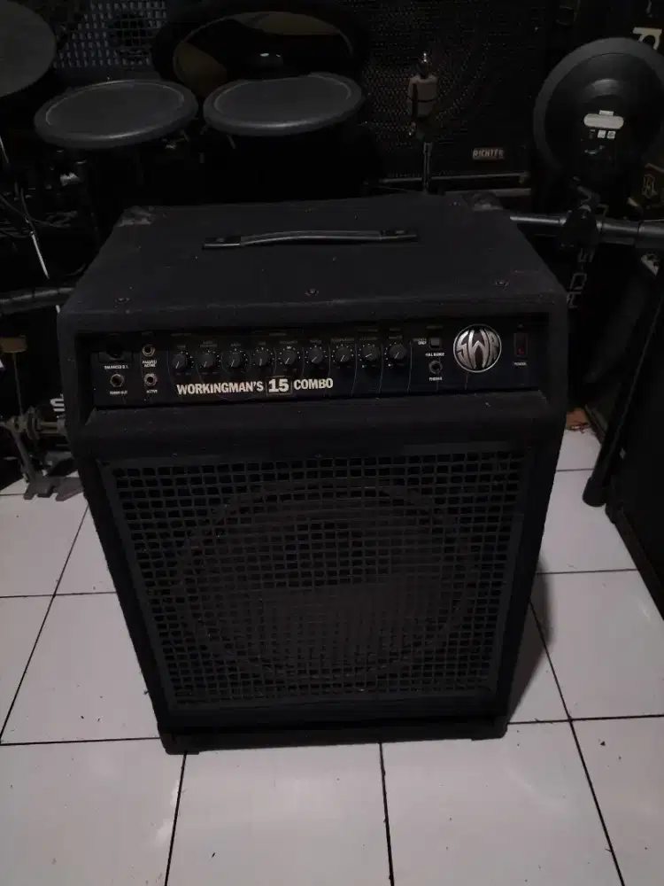 Ampli Bas SWR workingman's 15 combo
