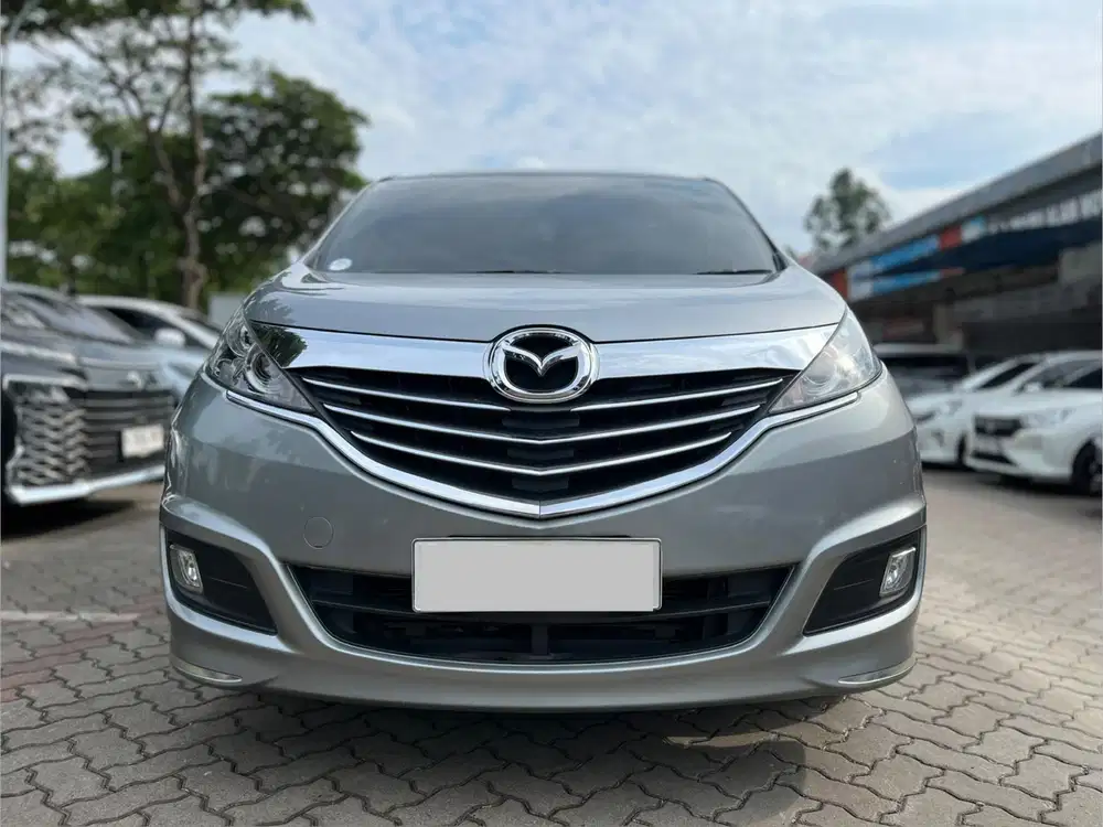 TERMURAH MAZDA BIANTE 2.0 SKYACTIV AT 2017 SILVER