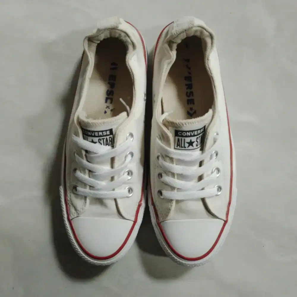 Converse size 36