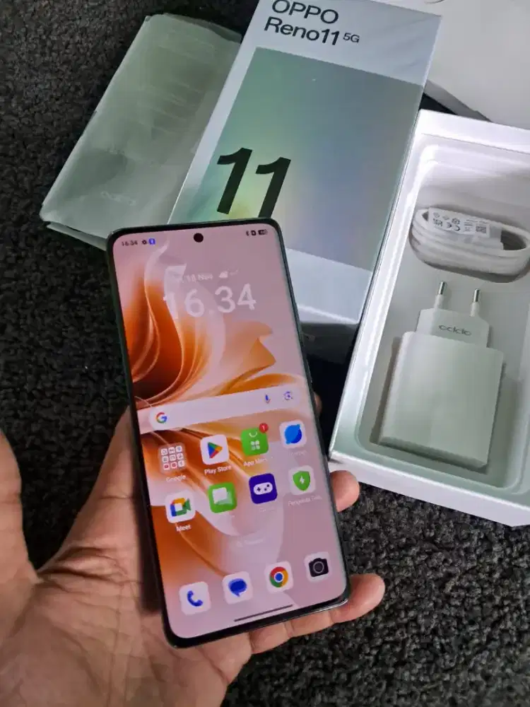 Oppo Reno 11 5g NFc ram 8+8/256 mulus fulset cakep banget