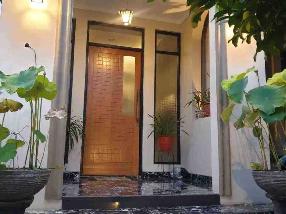 Jual Rumah American classic 5 menit ke Tol dan Pasmod