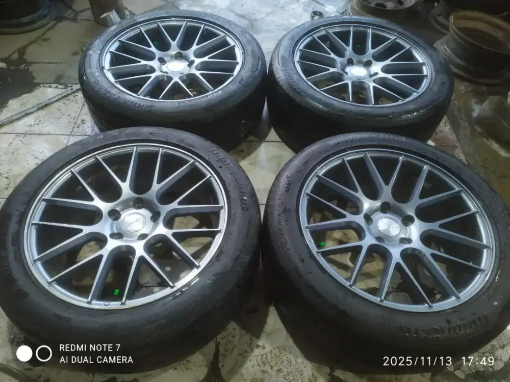 Velg vossen ring 18 pcd 5x114 lebar 8 rata